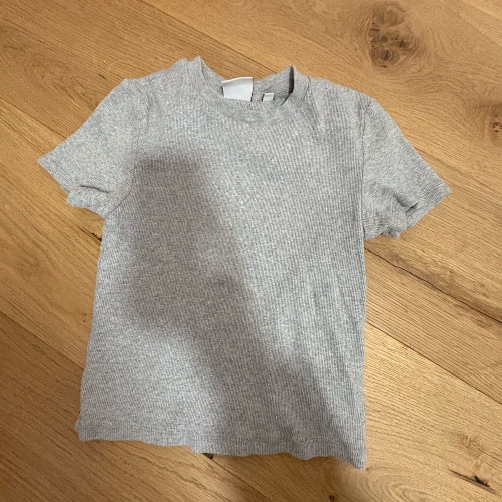 TNA Light Gray  Short Sleeve Tee